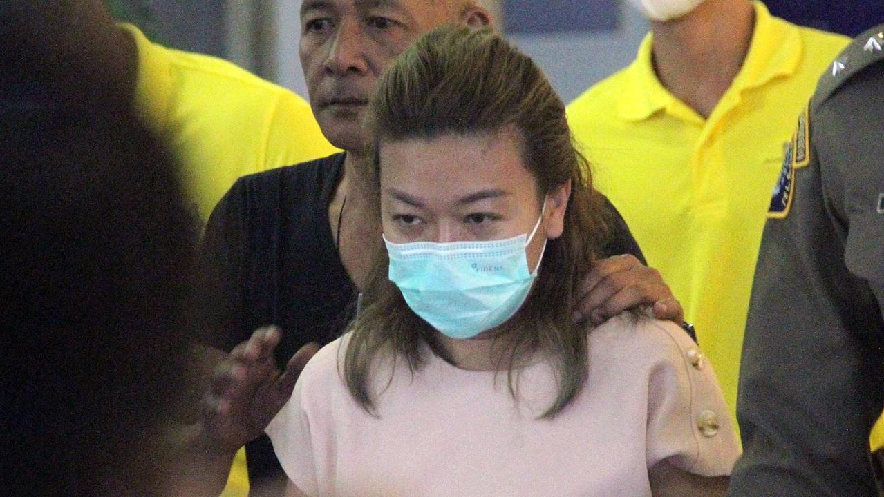 Woman arrested for poisoning 12 friends with cyanide