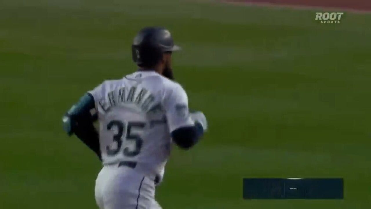 Teoscar Hernández barrels a solo home run to even the score against the Cardinals