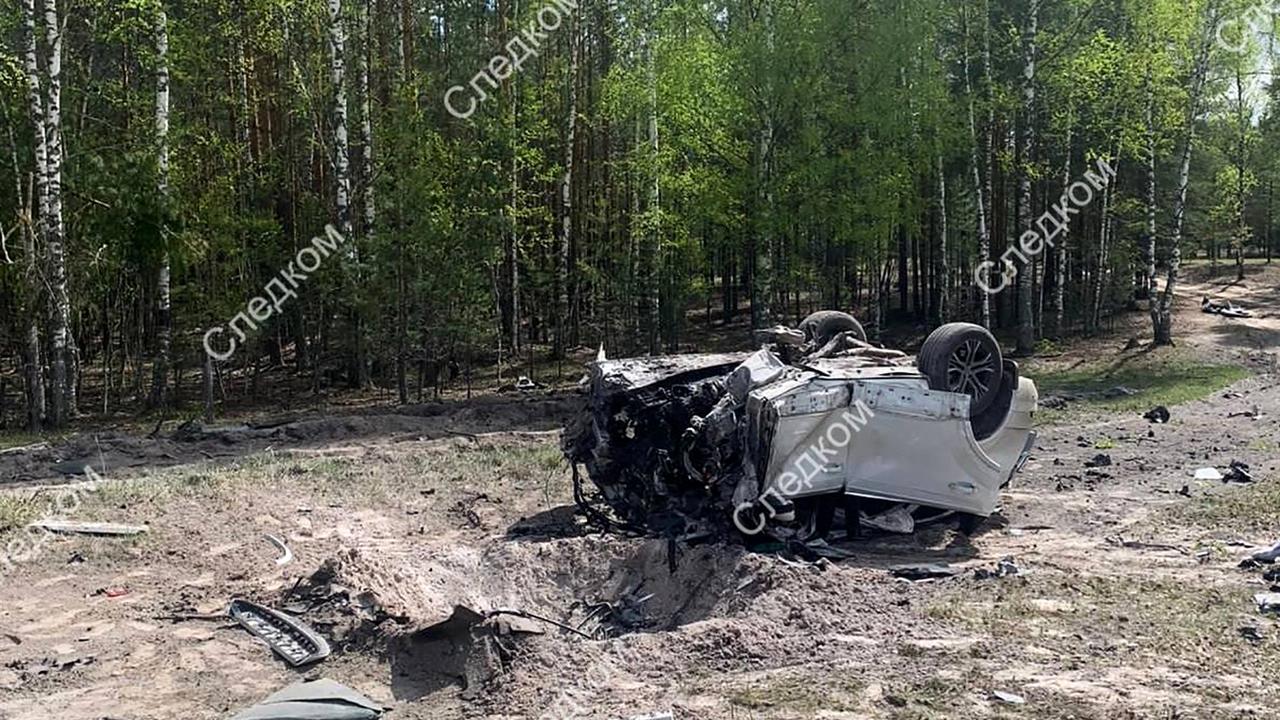 Pro-Kremlin war writer Zakhar Prilepin targeted in car bombing in Russia