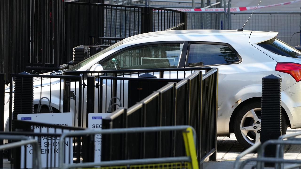 Man arrested after car crashes into Downing Street gates