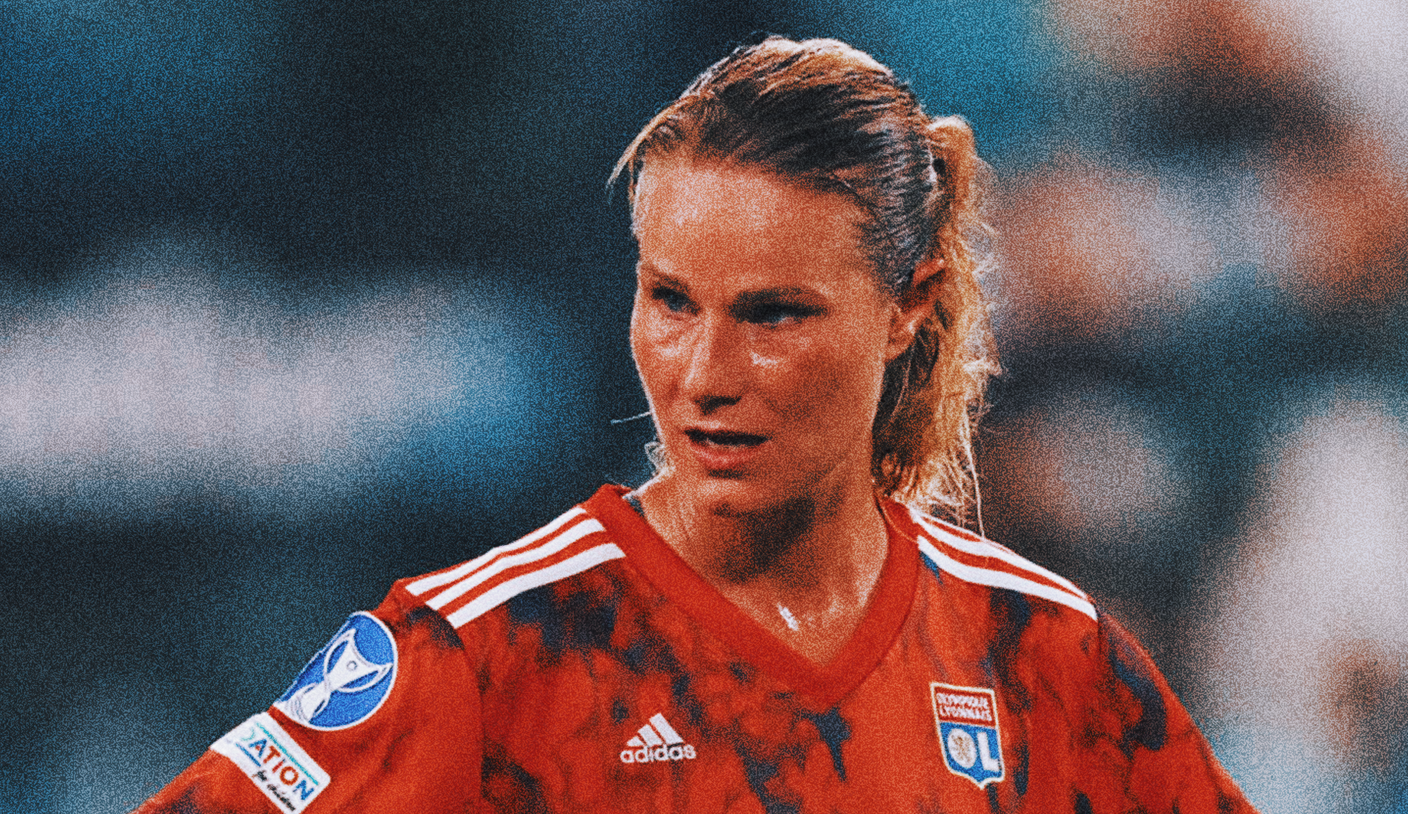 Ex-captain Amandine Henry back with France to prepare for Women’s World Cup