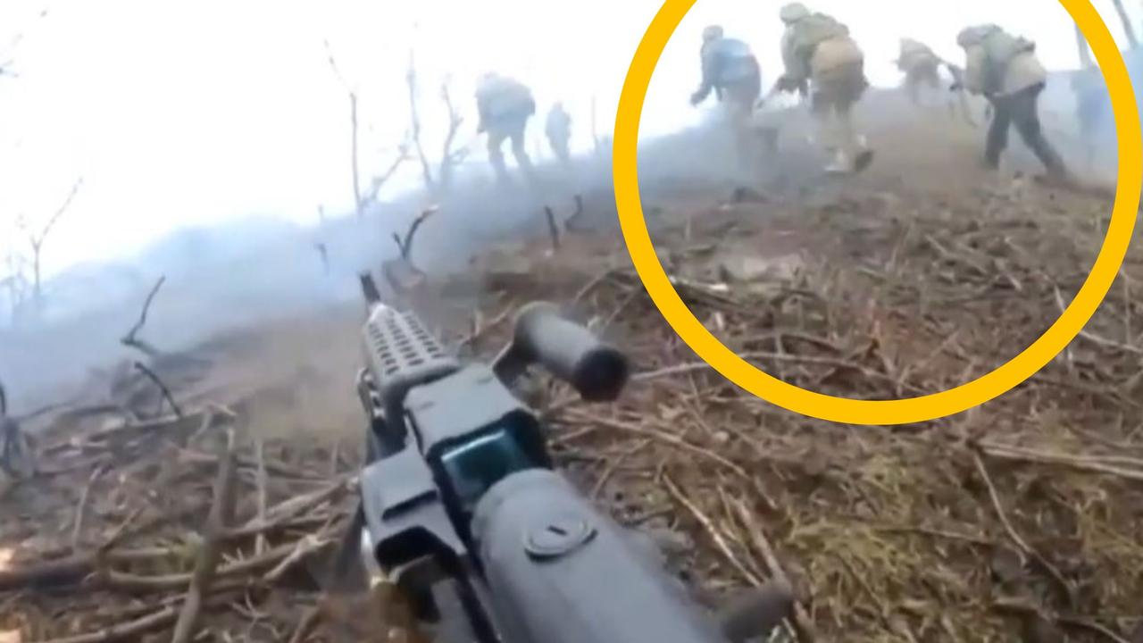 Ukraine, Ukrainian war: Russian troops filmed fleeing Bakhmut in counter attack