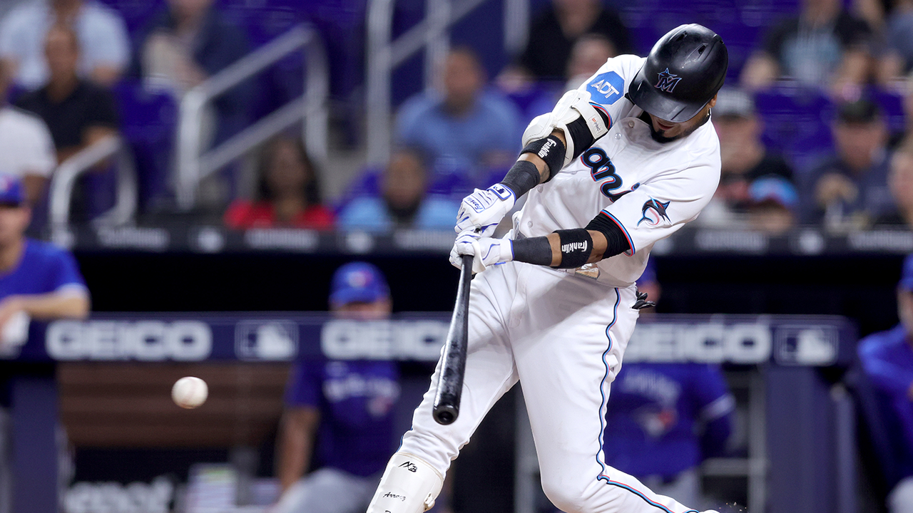 Marlins' Luis Arraez becomes the first player since 1984 to have three 5-hit games in the same month, reaches .400 for the season