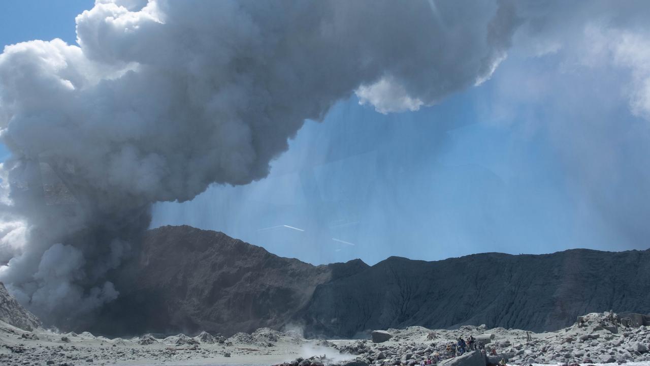 White Island trial: Three NZ brothers face charges over deadly volcano eruption