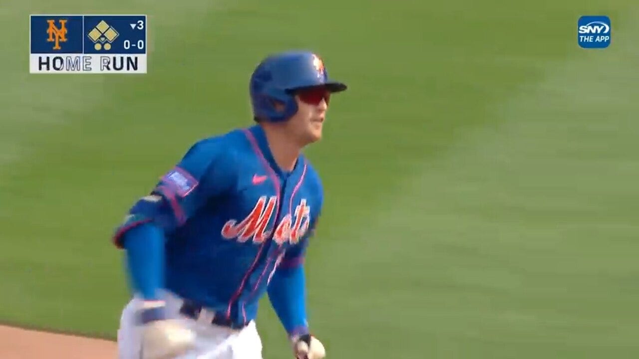 Alvarez, Nimmo, and Lindor all homer in the third inning to give the Mets an early lead over the Giants