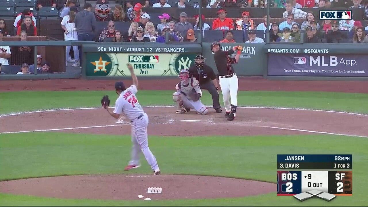 J.D. Davis launches a solo home run off the foul pole to help the Giants walk off the Red Sox.