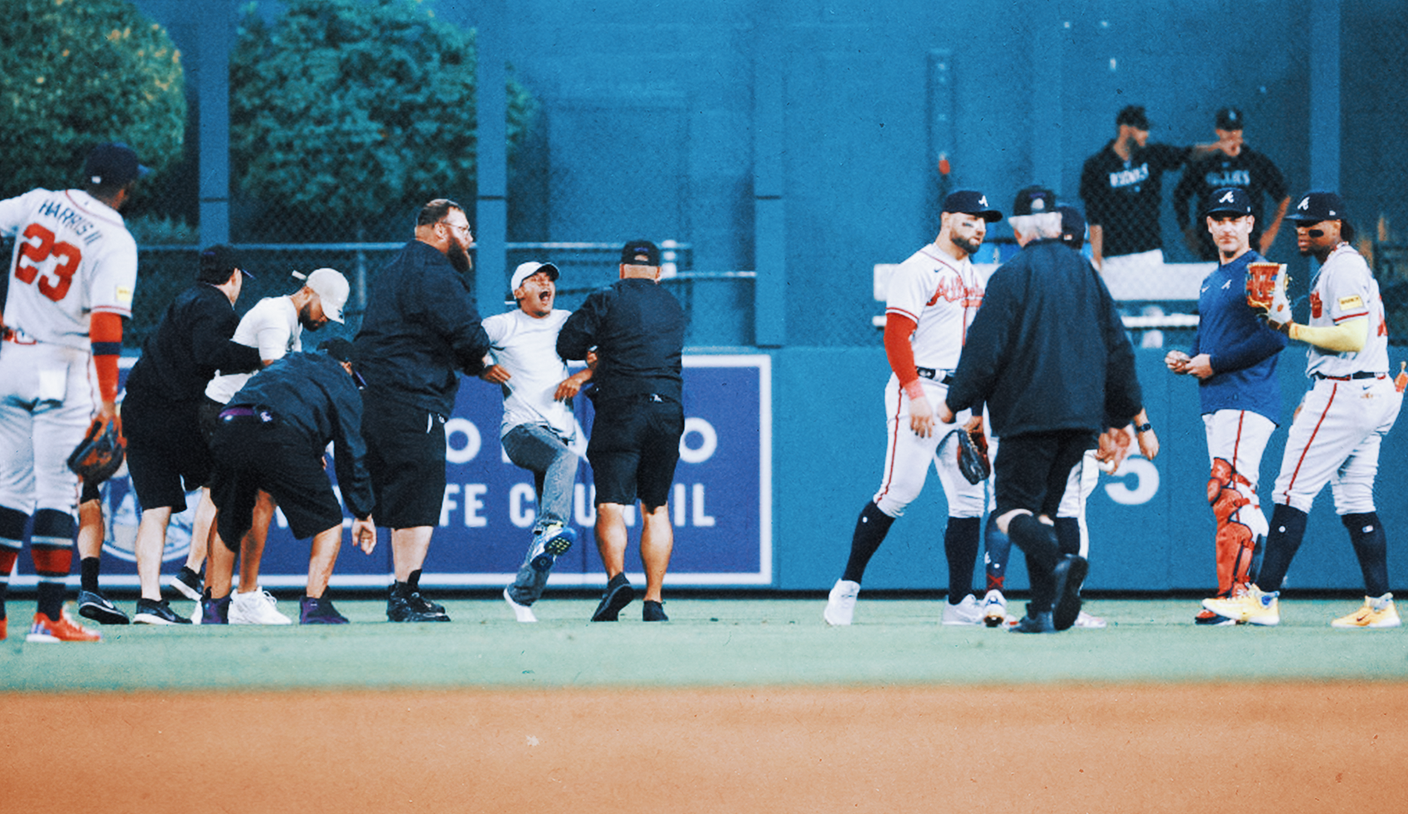 Braves’ Ronald Acuña Jr. fends off fans in bizarre scene at Coors Field