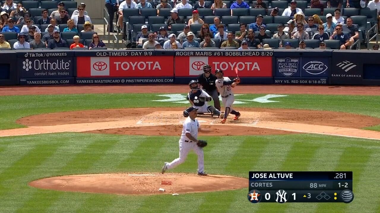 José Altuve blasts a solo home run to left field as the Astros tie the game against the Yankees