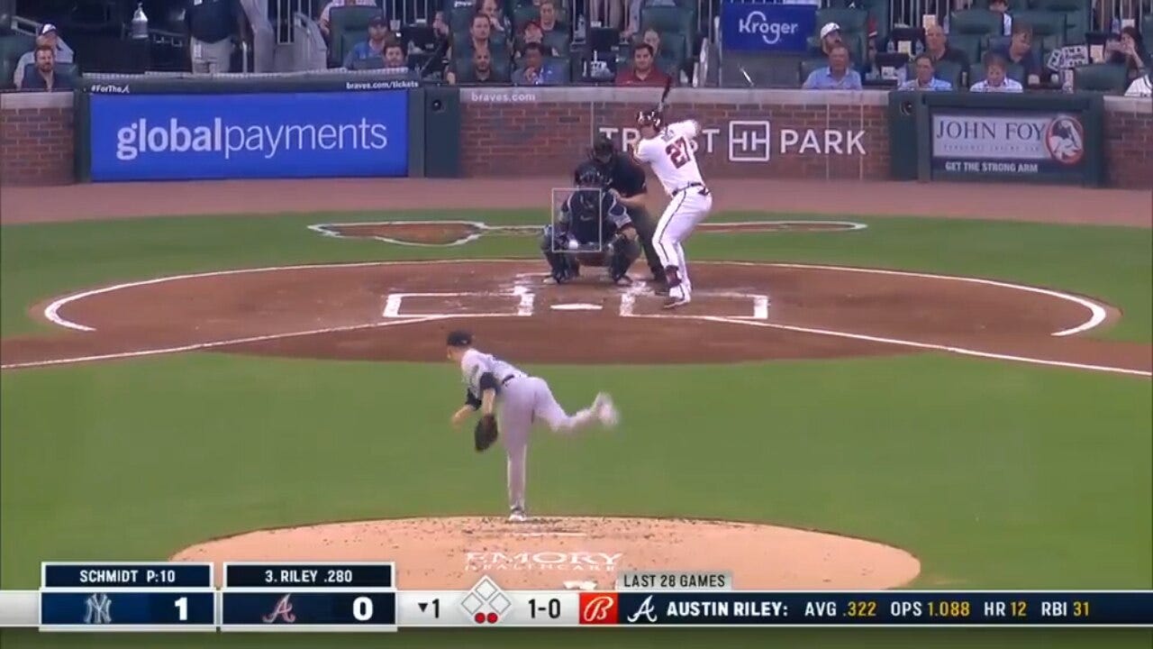 Austin Riley crushes his 29th home run of the season as the Braves tie the game against the Yankees