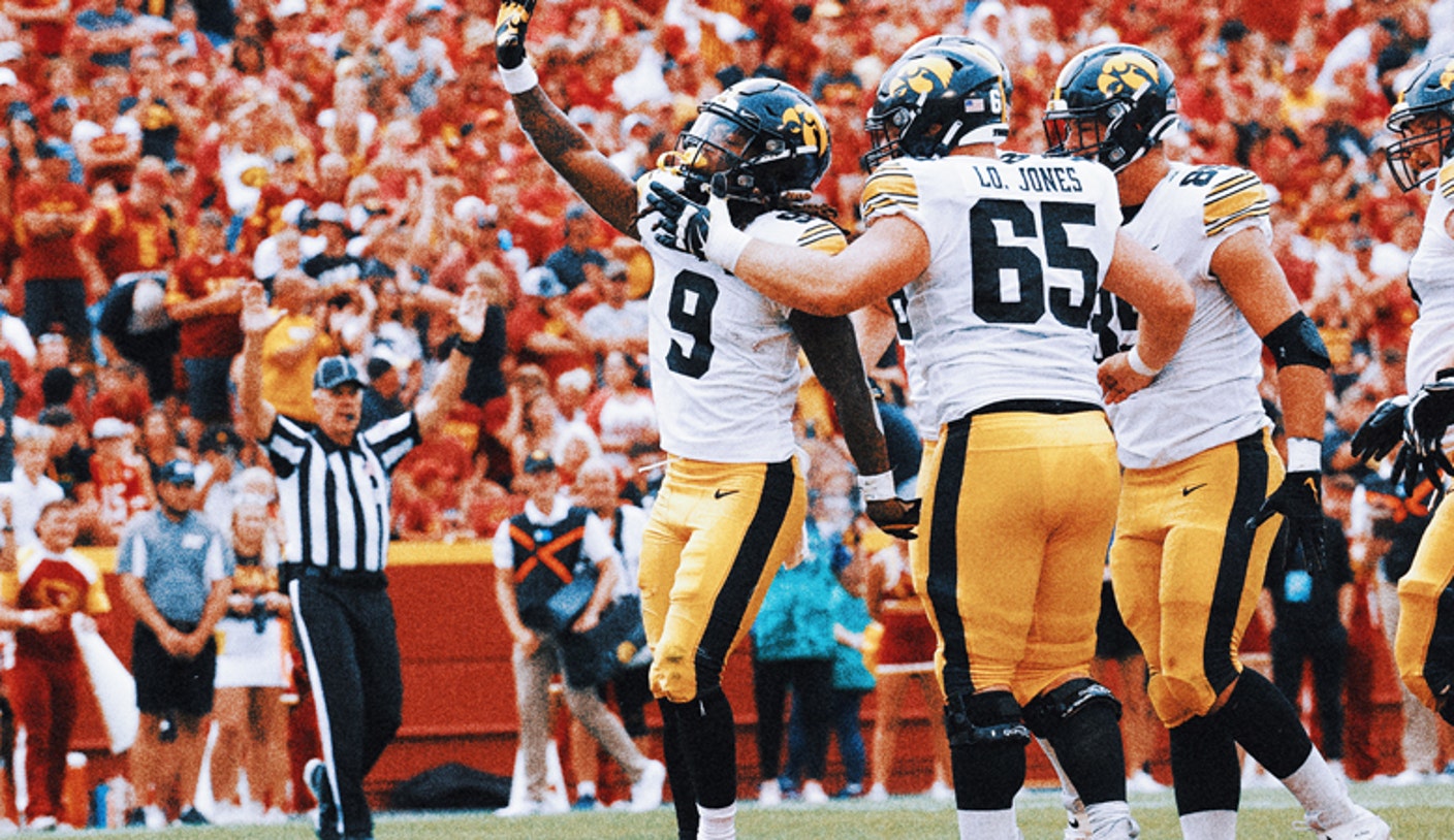 Hawkeyes reclaim Cy-Hawk Trophy after holding off Iowa St. late in 20-13 win