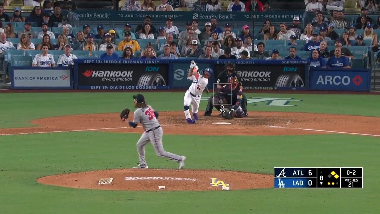 Kolten Wong blasts a pinch hit three-run home run to right field to get the Dodgers on the board against the Braves