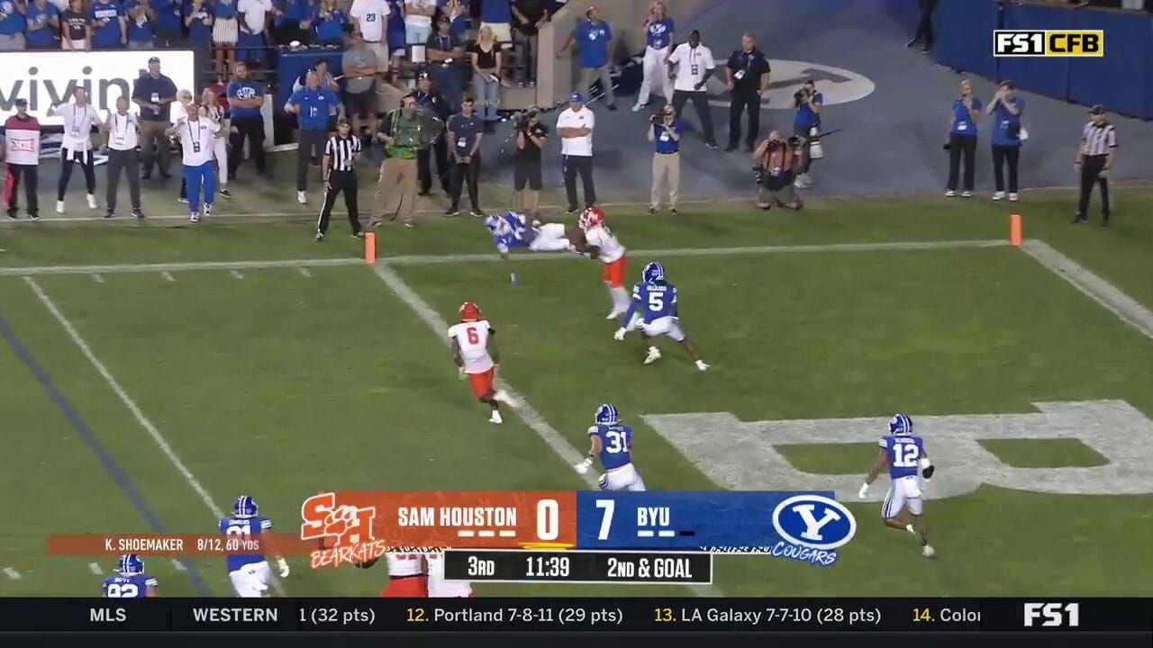 Jakob Robinson makes an incredible end zone interception to hold Sam Houston State scoreless