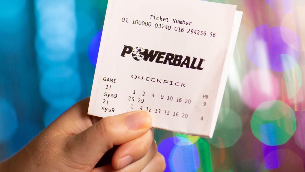 US dad keeps $35m lottery win secret from kids, parents, family