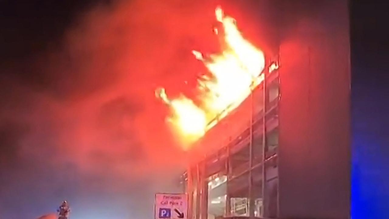 Luton airport: Passengers flee as car park bursts into flames