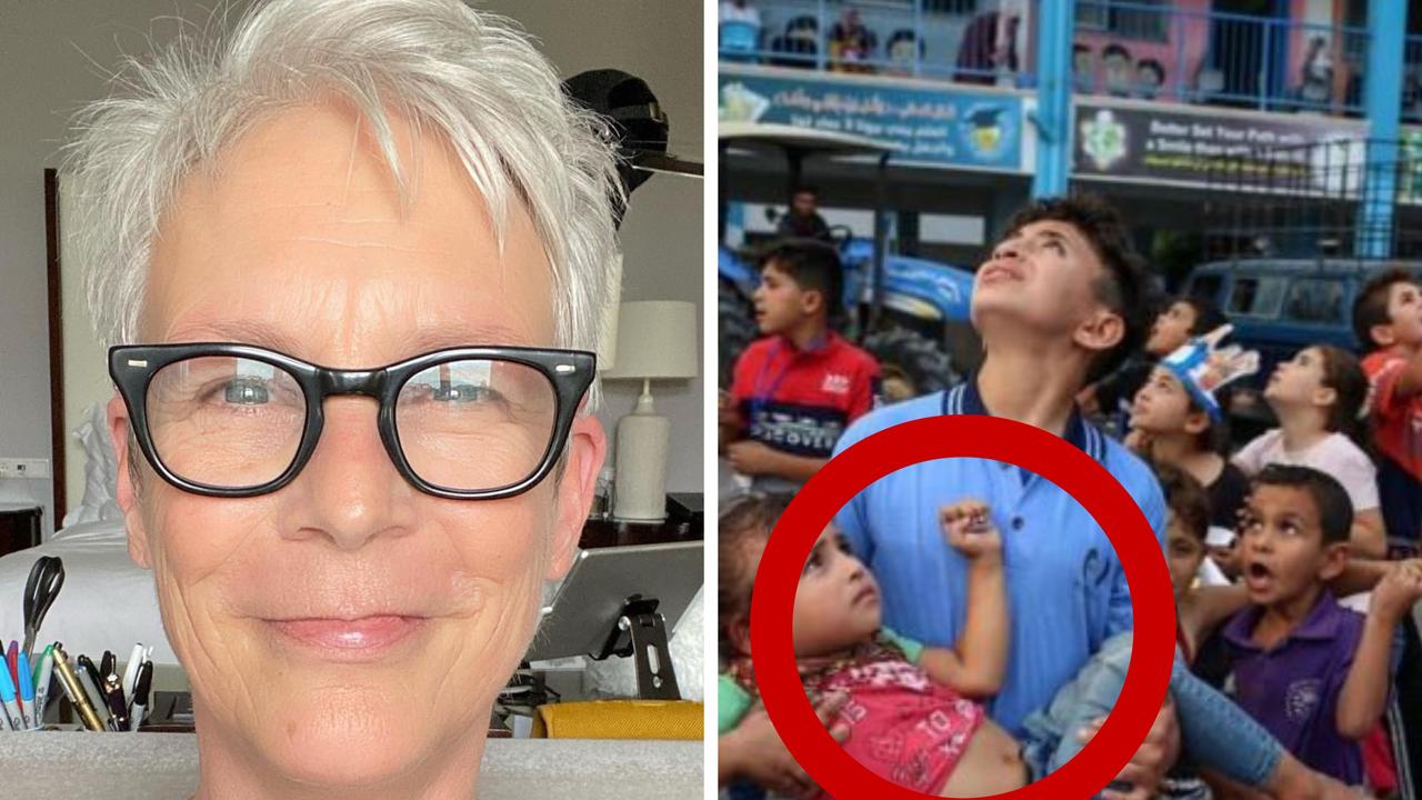 Jamie Lee Curtis swiftly deletes Israel post after fans call her out