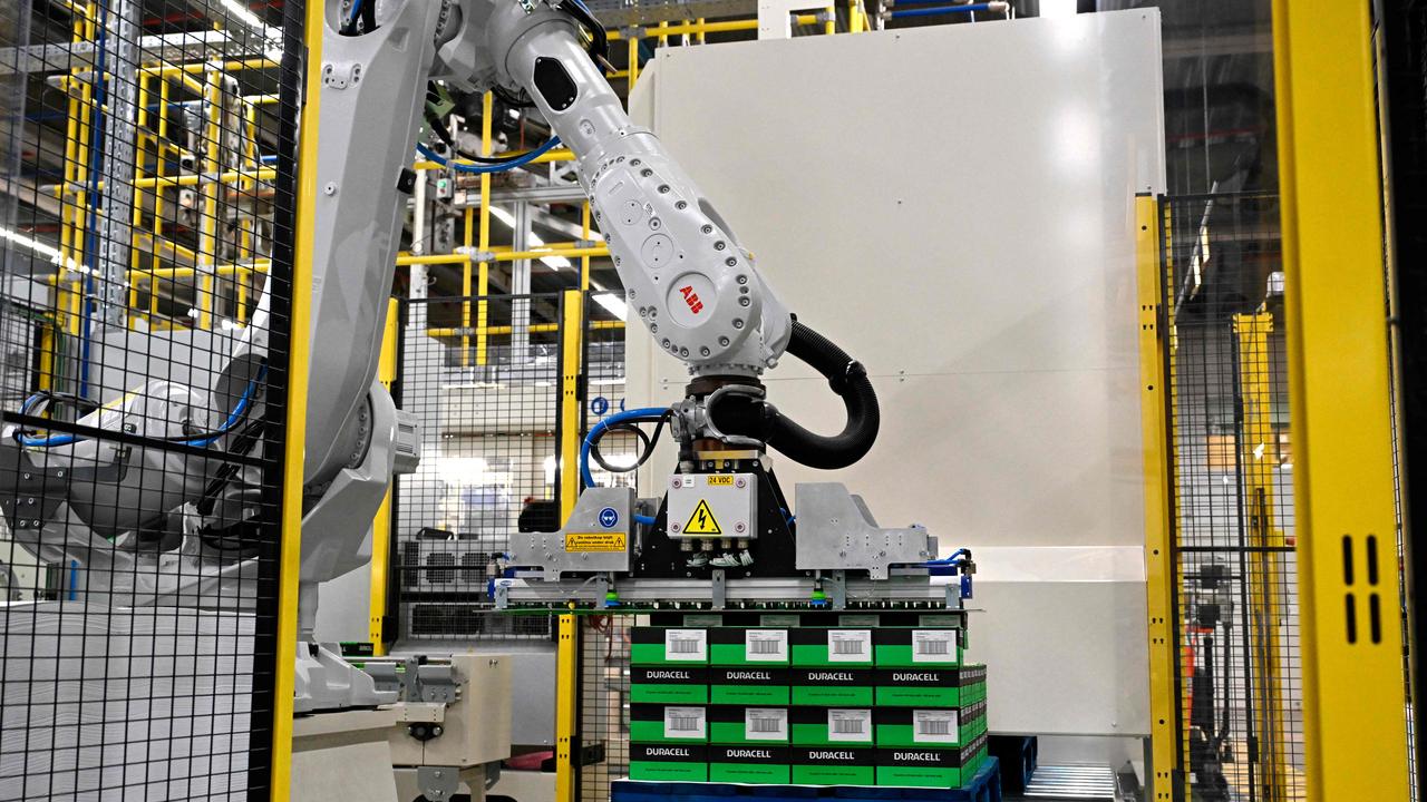 Robot kills South Korea factory worker after mistaking him for a box of vegetables